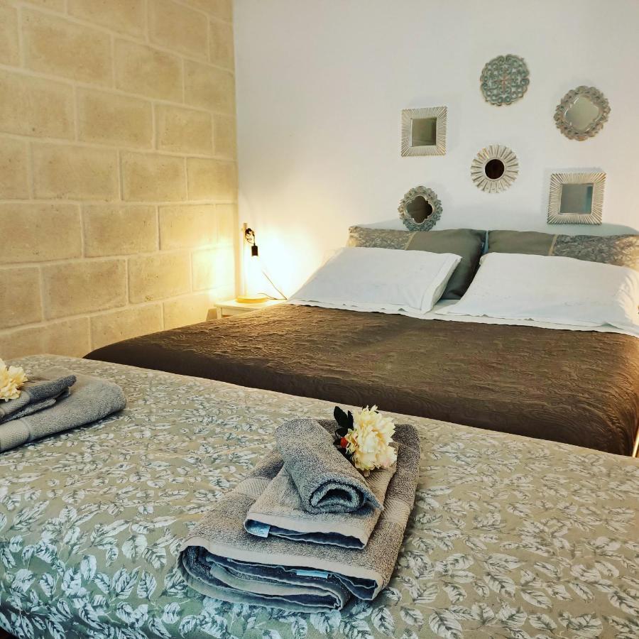 Trulli Di Nonna Palma Villa Locorotondo Exterior photo