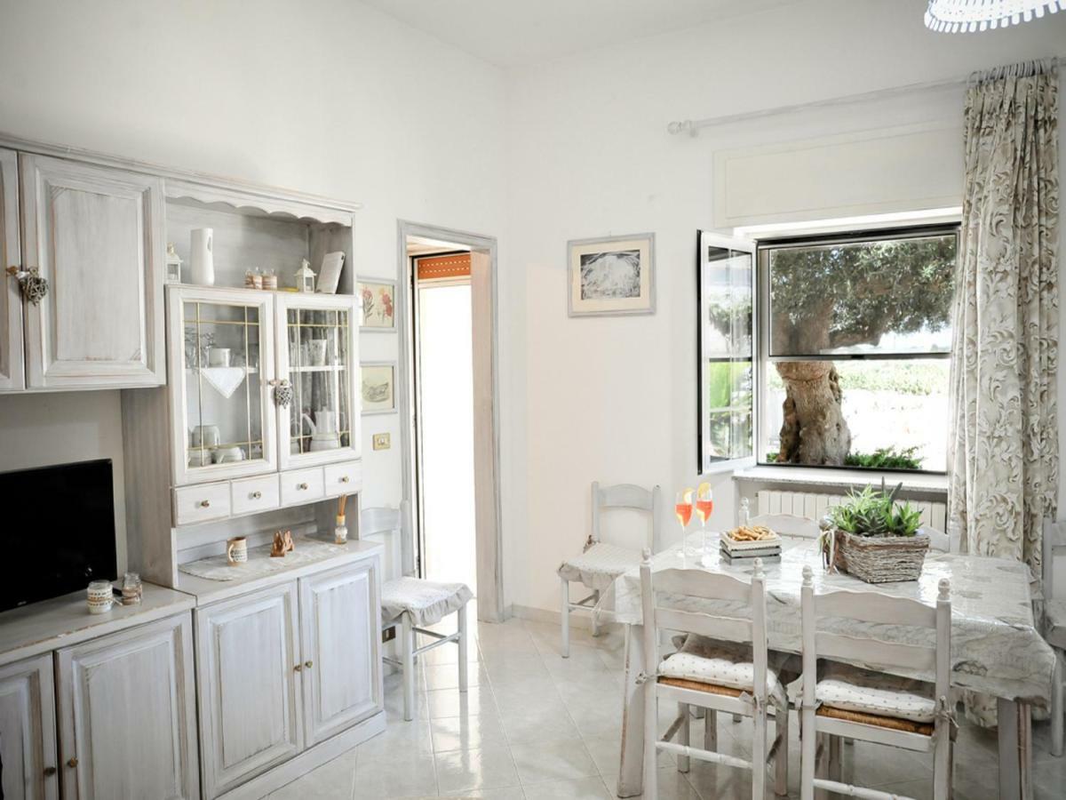 Trulli Di Nonna Palma Villa Locorotondo Exterior photo