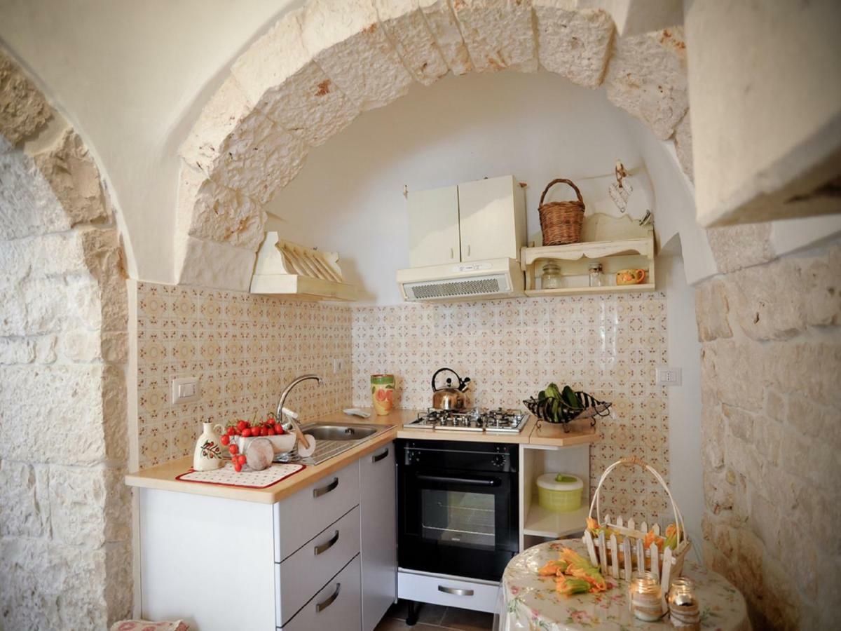 Trulli Di Nonna Palma Villa Locorotondo Exterior photo