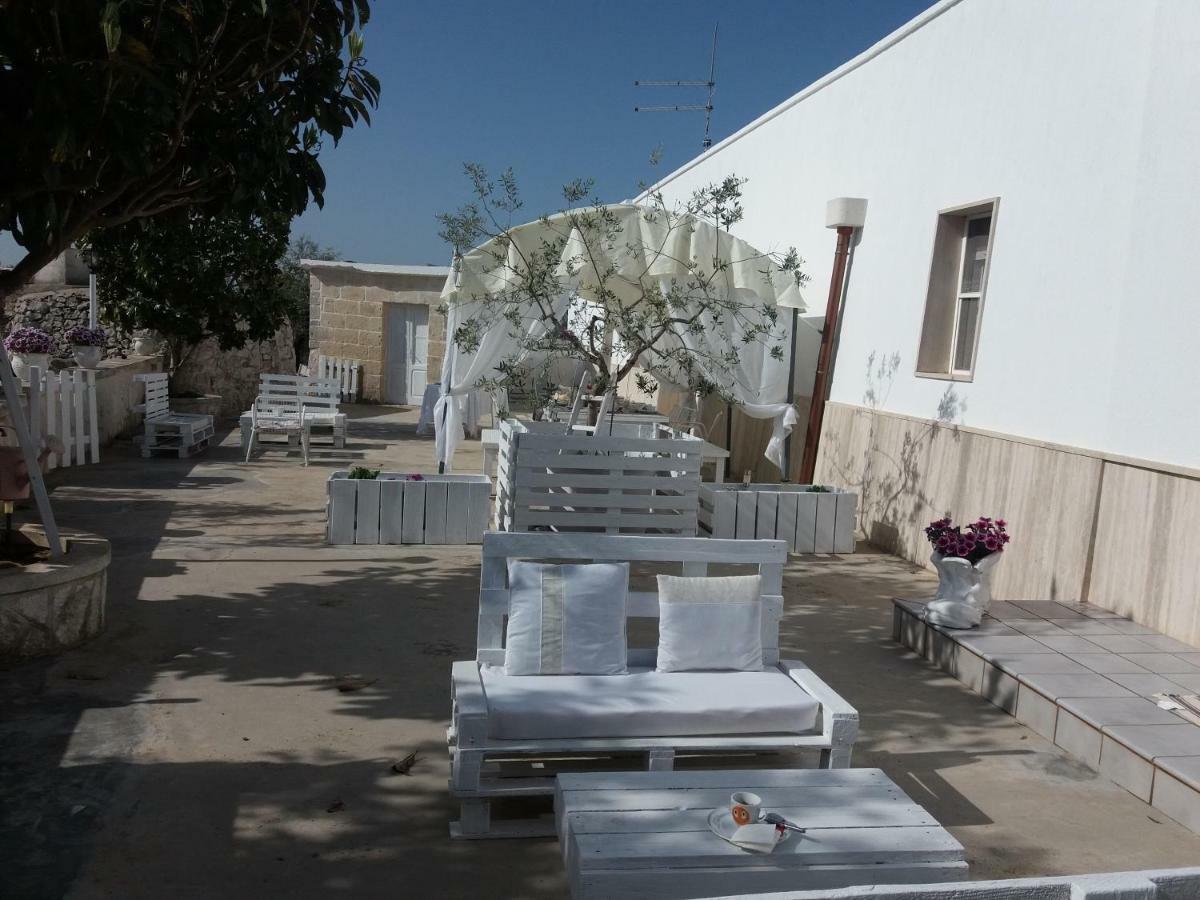 Trulli Di Nonna Palma Villa Locorotondo Exterior photo